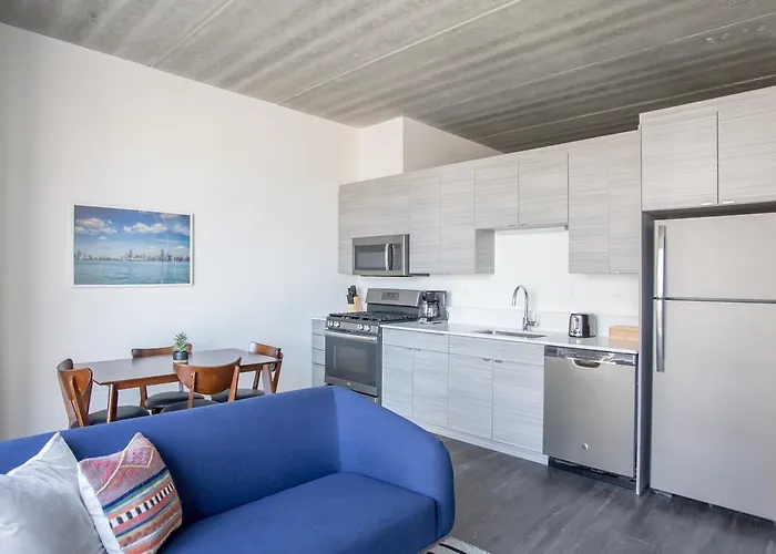 Sonder — The Western 4* Chicago